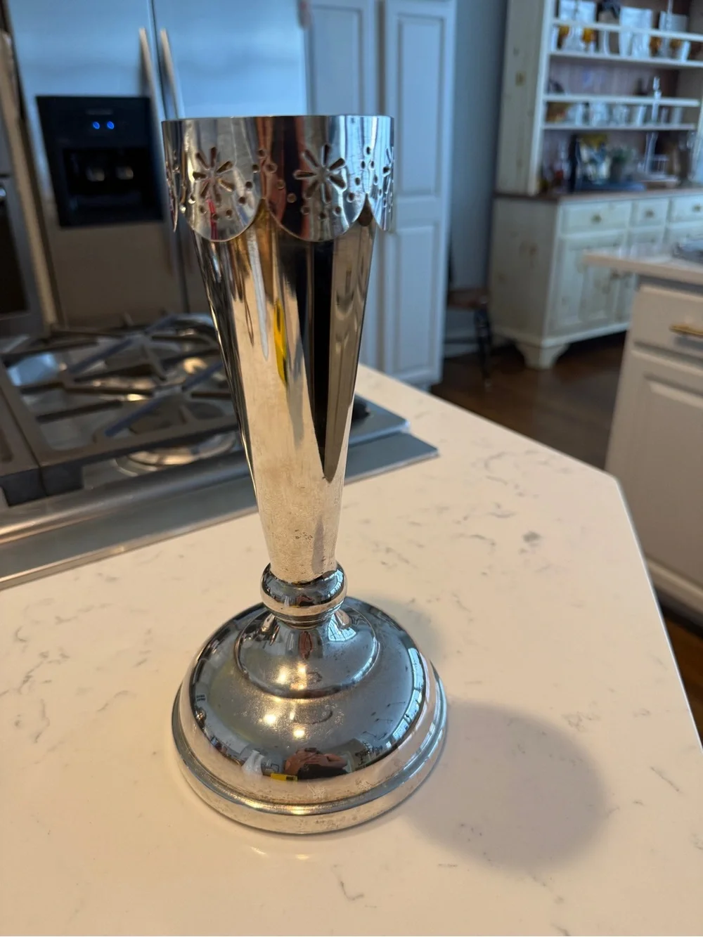 Debi Lilly Covington Floral Silver Tone Metal Vase Scalloped Cutout Decor